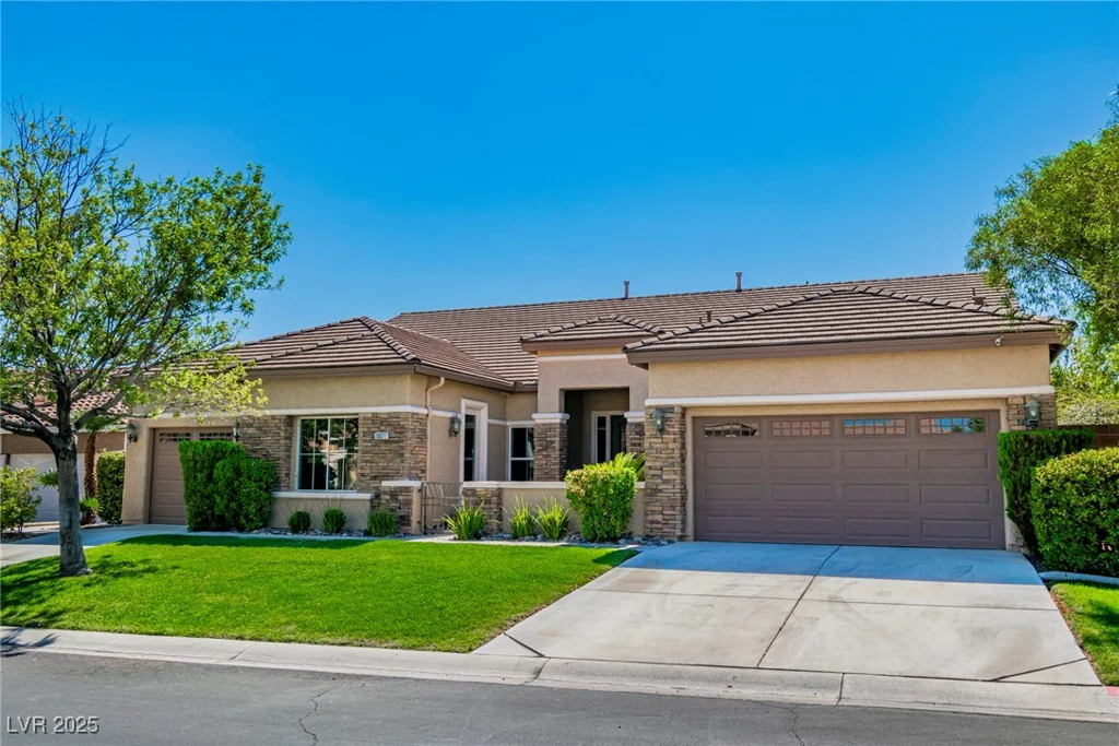 10077 Clifton Forge, Las Vegas, NV 89148