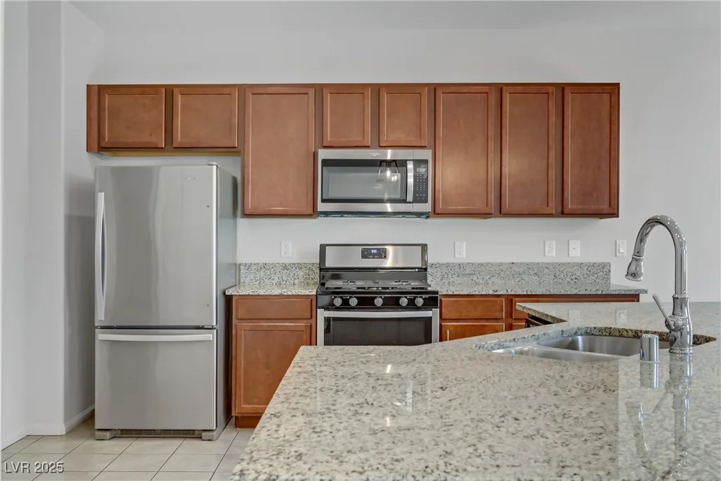 5612 Hill Cliff, North Las Vegas, NV 89031
