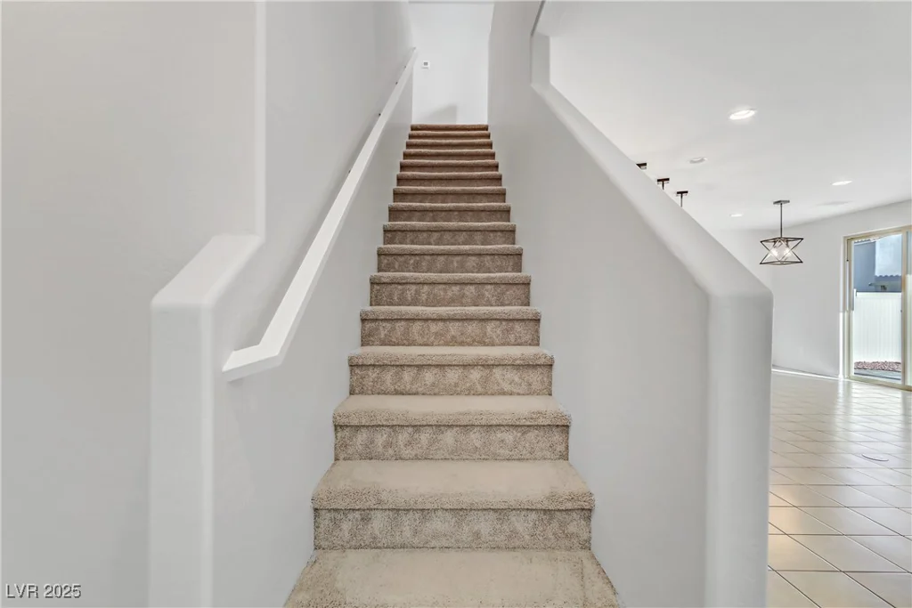 5612 Hill Cliff, North Las Vegas, NV 89031