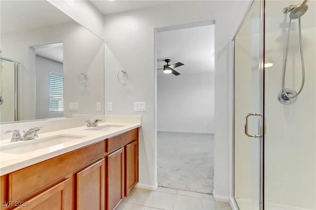 5612 Hill Cliff, North Las Vegas, NV 89031