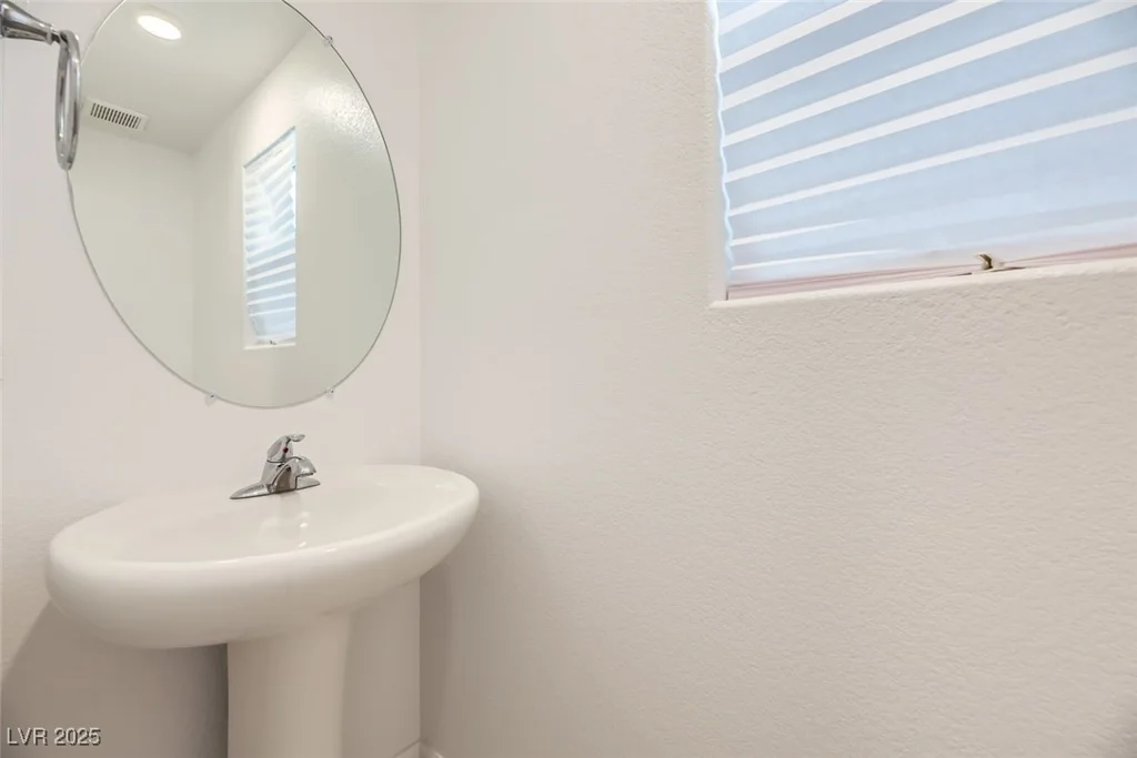 340 Silva, Henderson, NV 89011