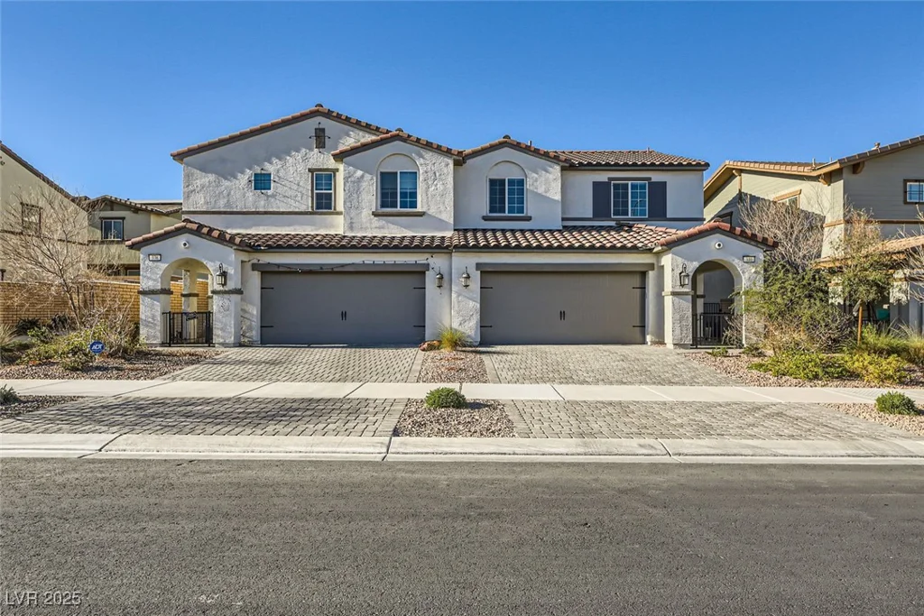 340 Silva, Henderson, NV 89011