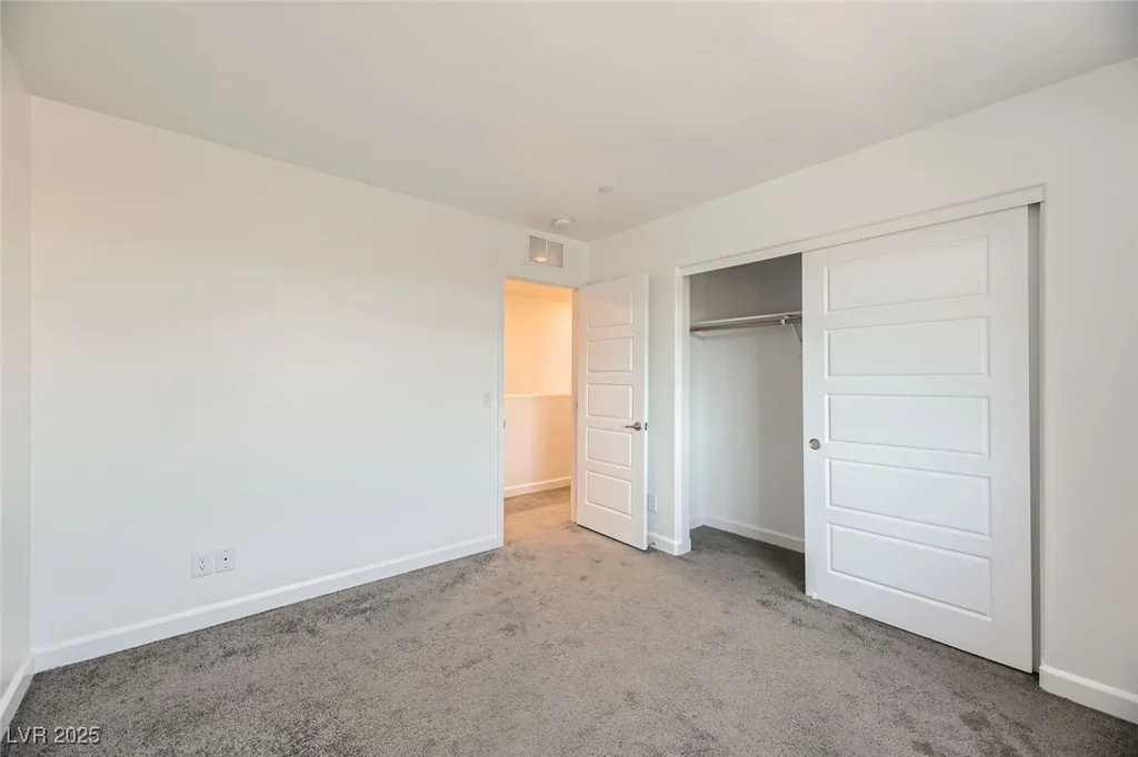 340 Silva, Henderson, NV 89011