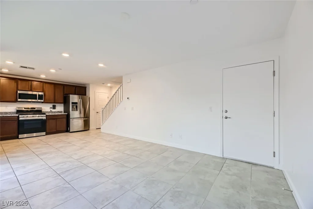 340 Silva, Henderson, NV 89011