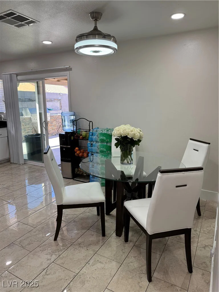 3332 Terra Bella, Las Vegas, NV 89108