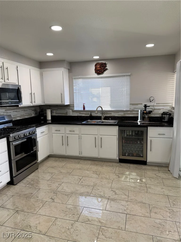 3332 Terra Bella, Las Vegas, NV 89108