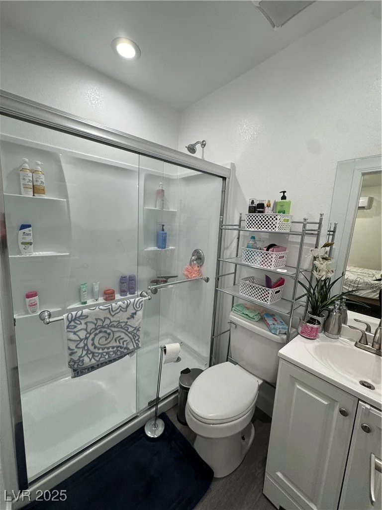 3332 Terra Bella, Las Vegas, NV 89108