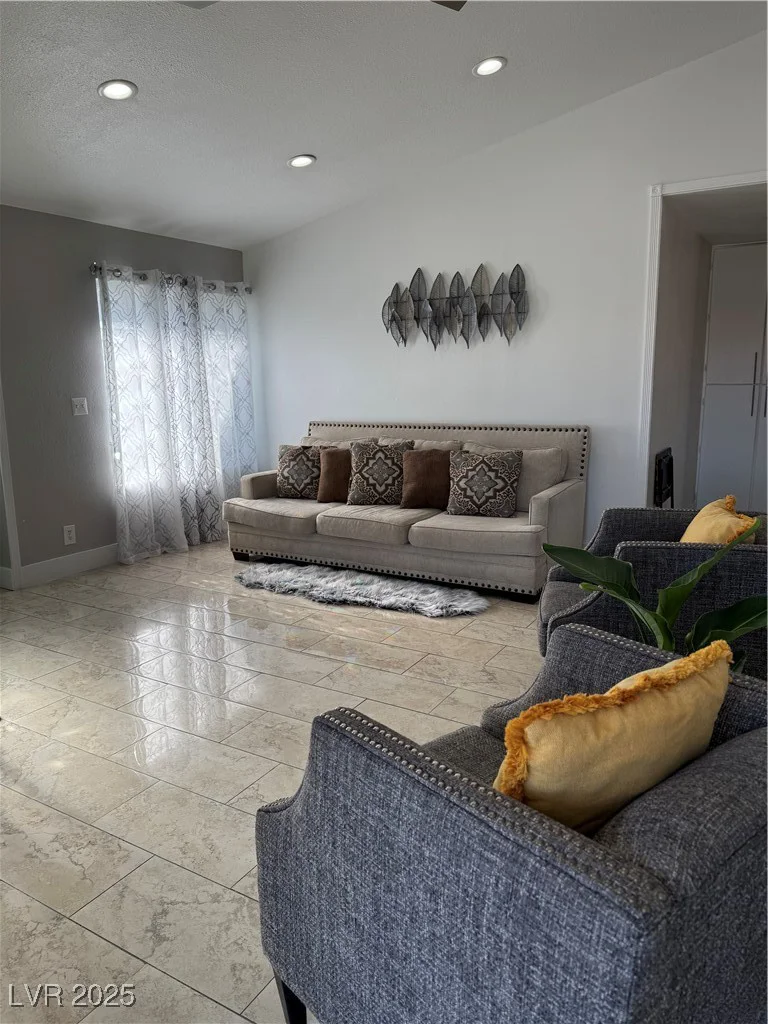 3332 Terra Bella, Las Vegas, NV 89108