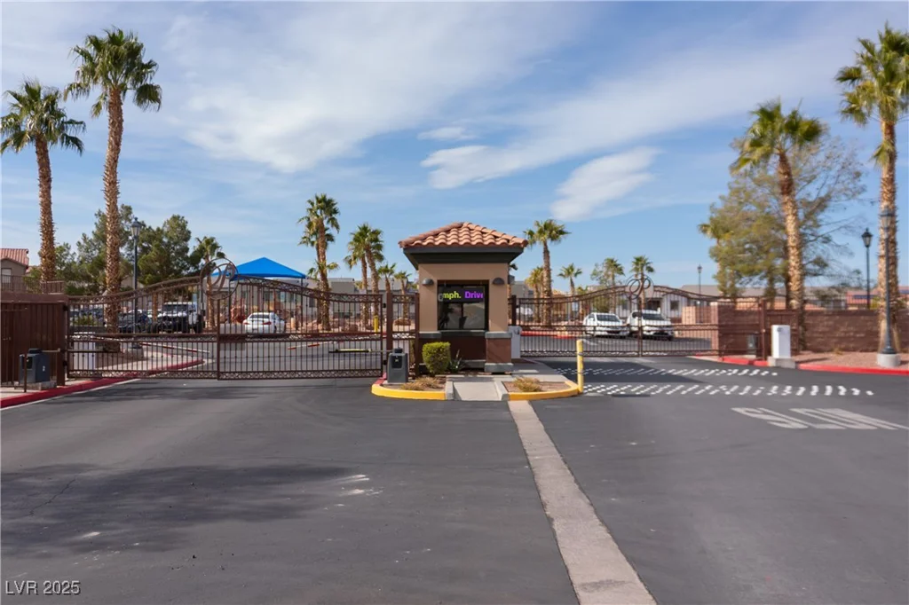 1158 Safari Creek, Henderson, NV 89002