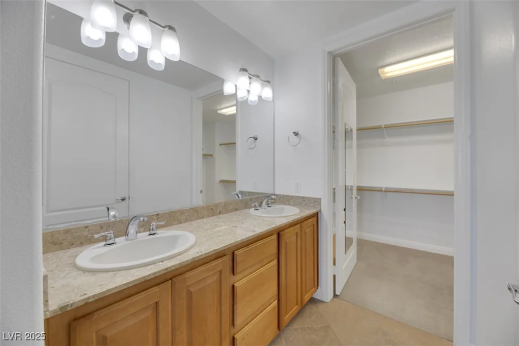 38 Serene, Las Vegas, NV 89123