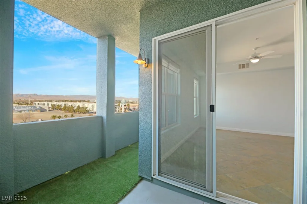 38 Serene, Las Vegas, NV 89123