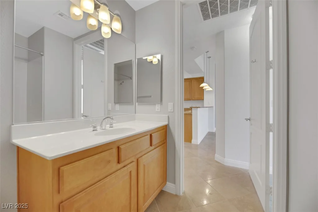 38 Serene, Las Vegas, NV 89123