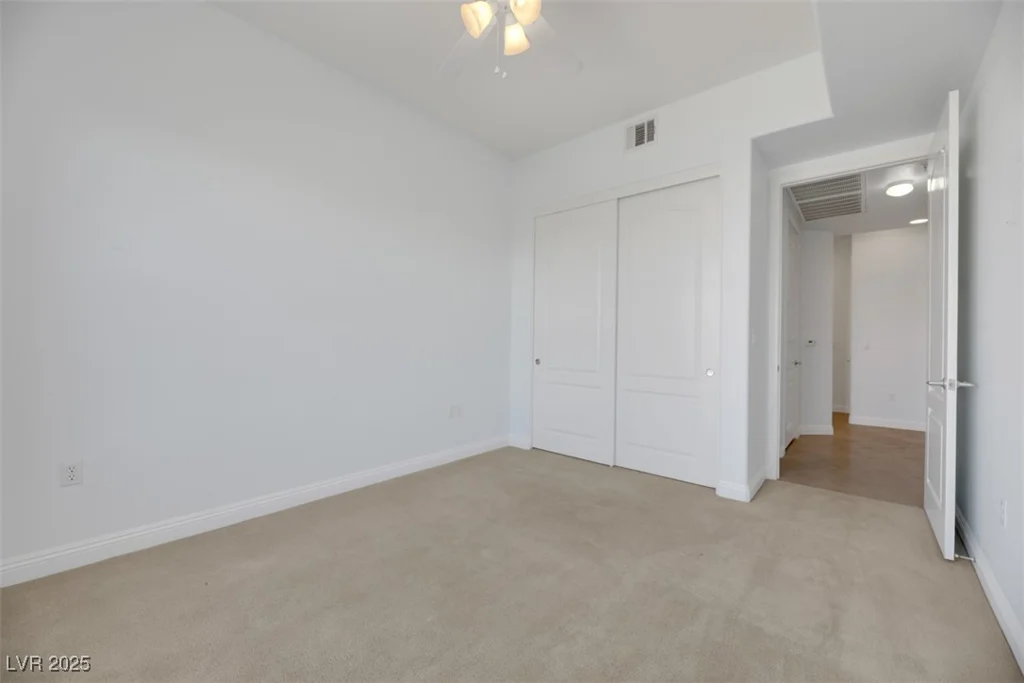 38 Serene, Las Vegas, NV 89123
