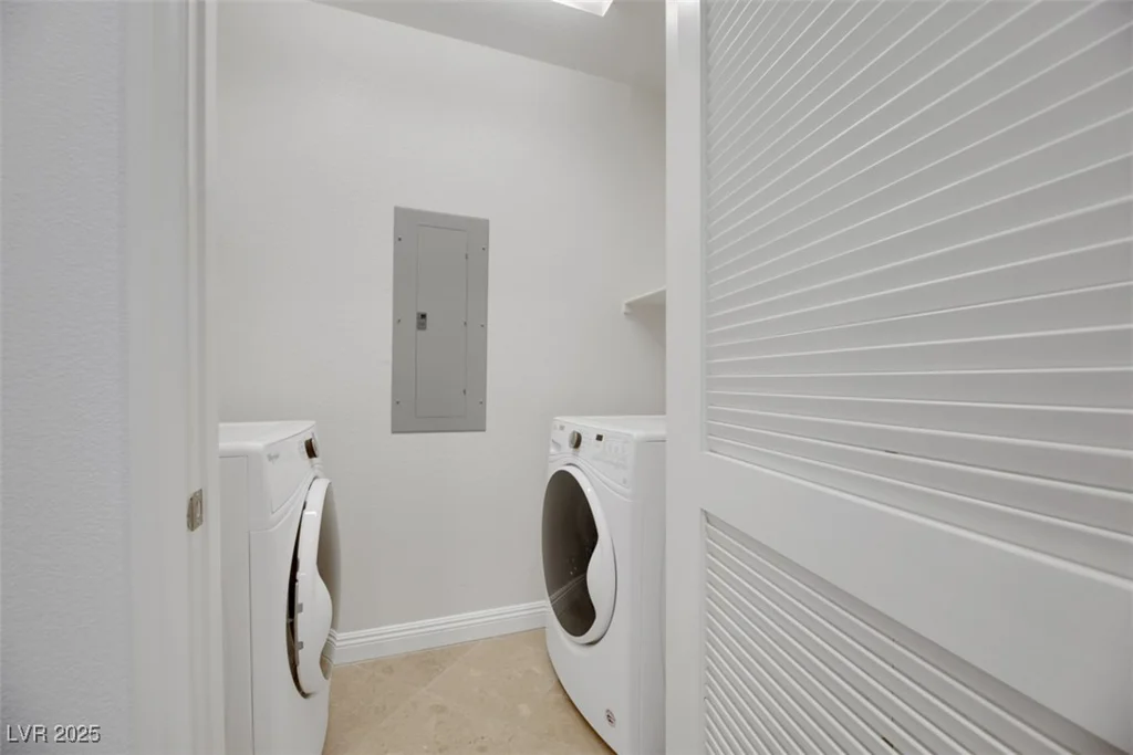 38 Serene, Las Vegas, NV 89123