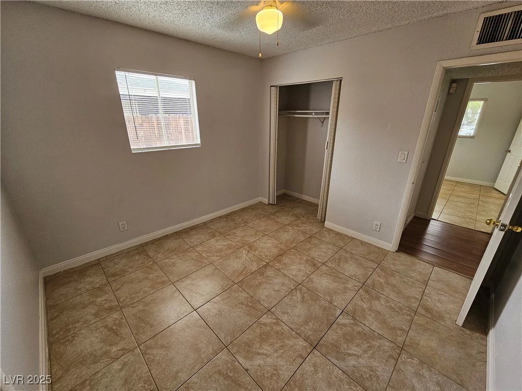 2208 Washington, Las Vegas, NV 89106