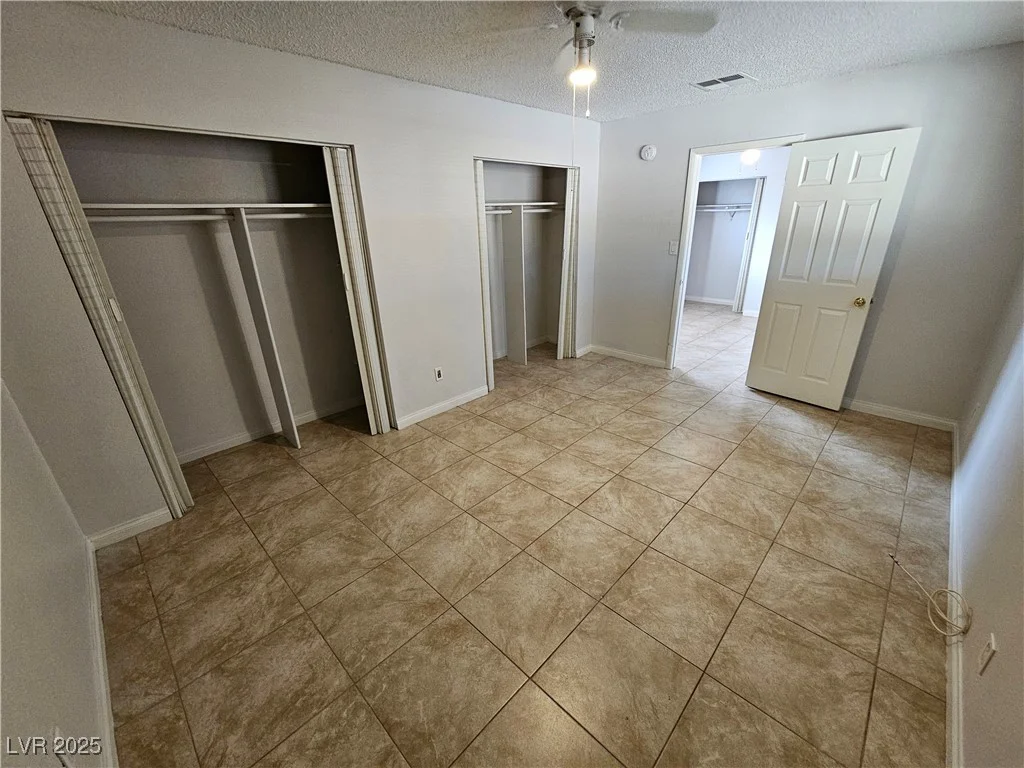 2208 Washington, Las Vegas, NV 89106