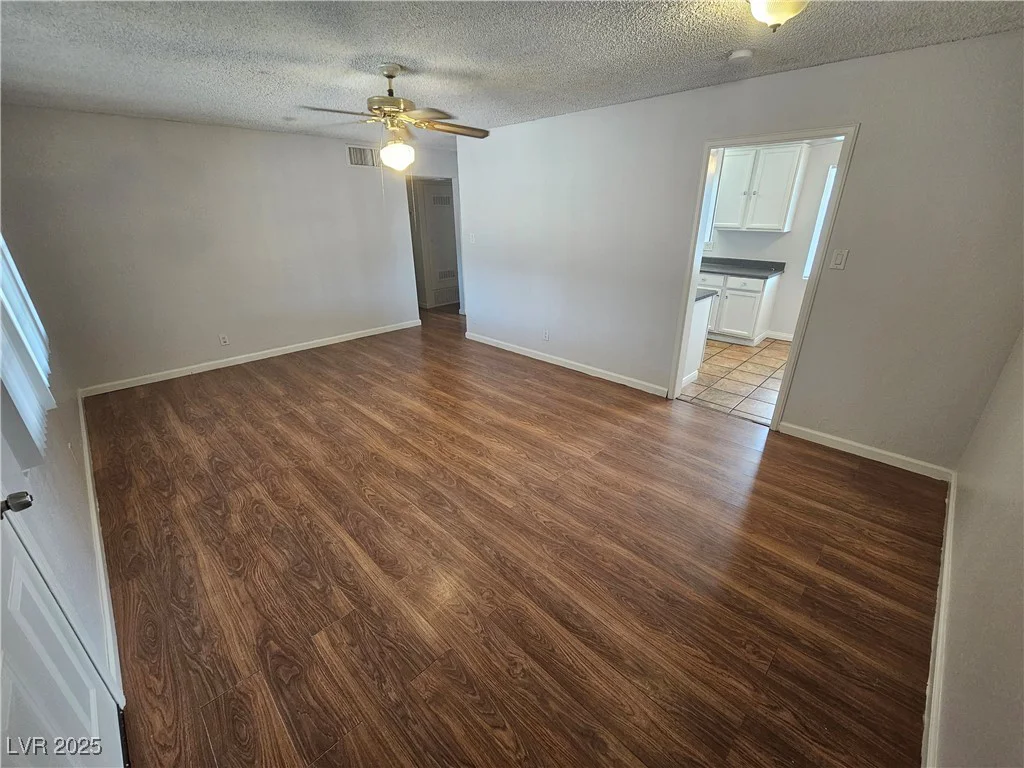 2208 Washington, Las Vegas, NV 89106