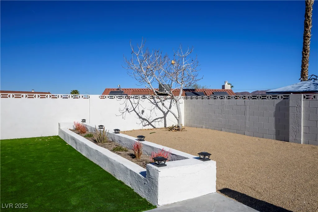 445 Concord, Henderson, NV 89015