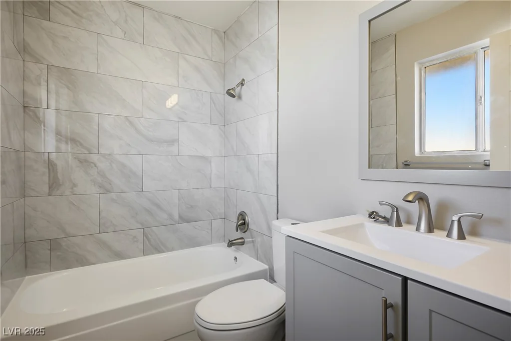 445 Concord, Henderson, NV 89015