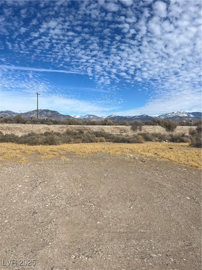 991 Hart, Pahrump, NV 89048