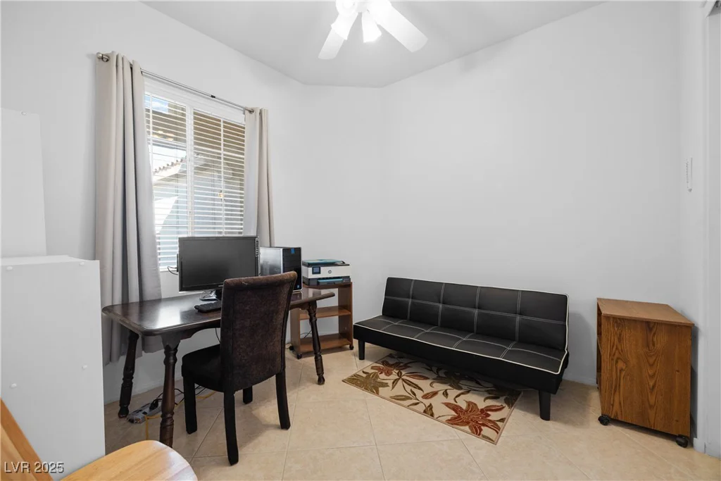 6175 Rocky Top, Las Vegas, NV 89110