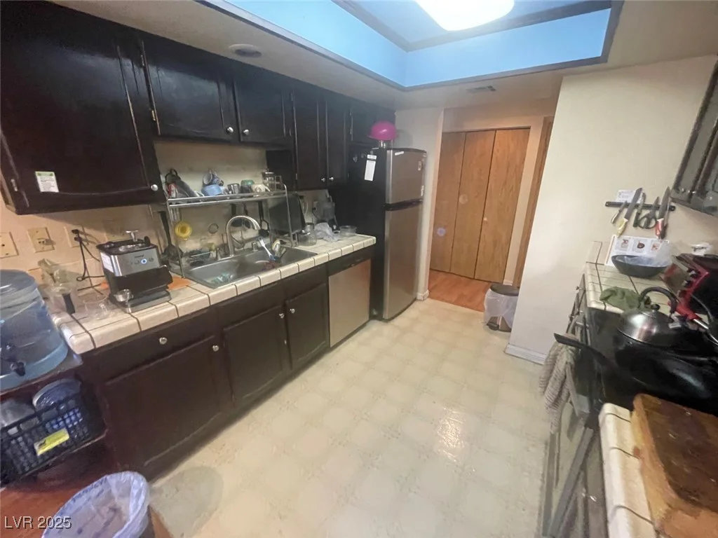4111 Sanderling, Las Vegas, NV 89103
