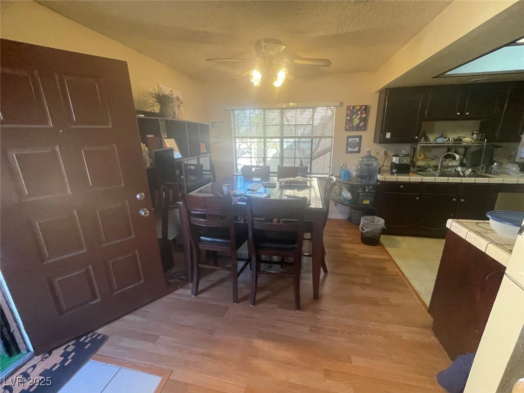 4111 Sanderling, Las Vegas, NV 89103