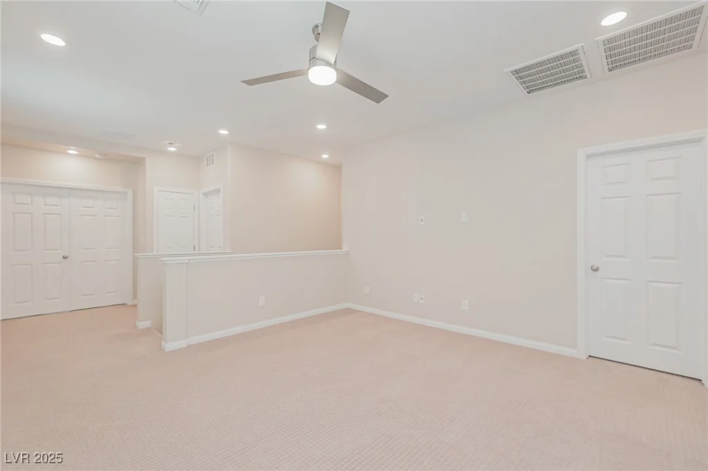 10718 Glowing Dawn, Las Vegas, NV 89135