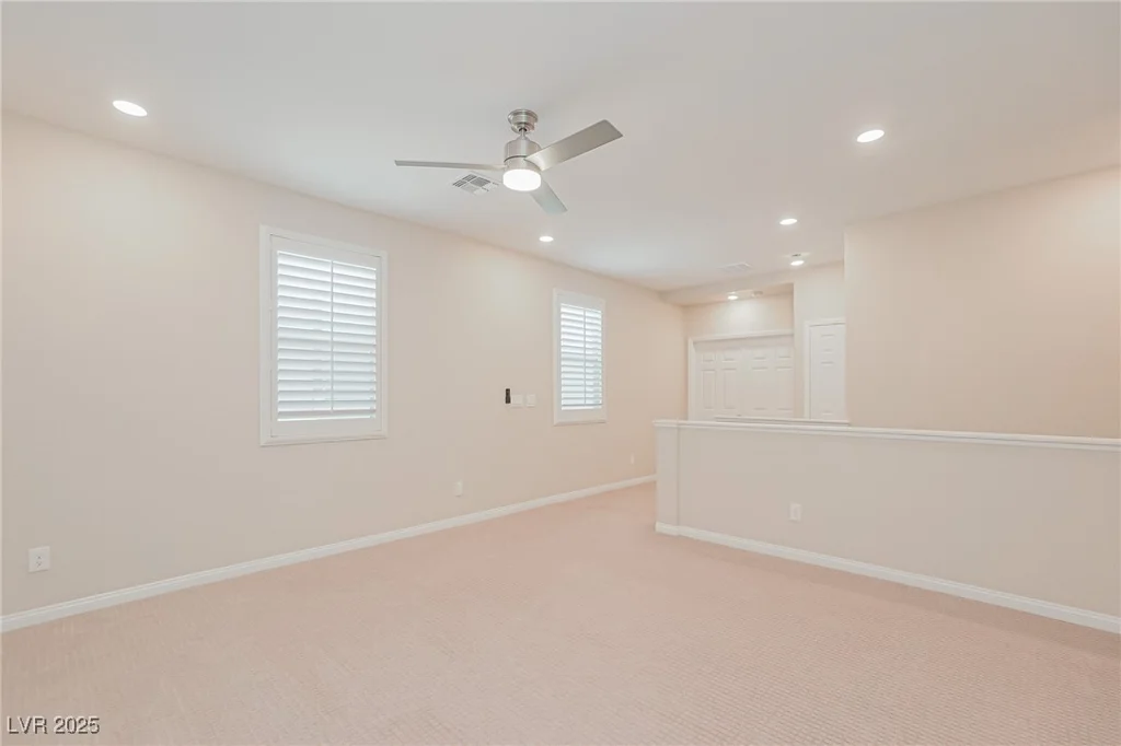 10718 Glowing Dawn, Las Vegas, NV 89135