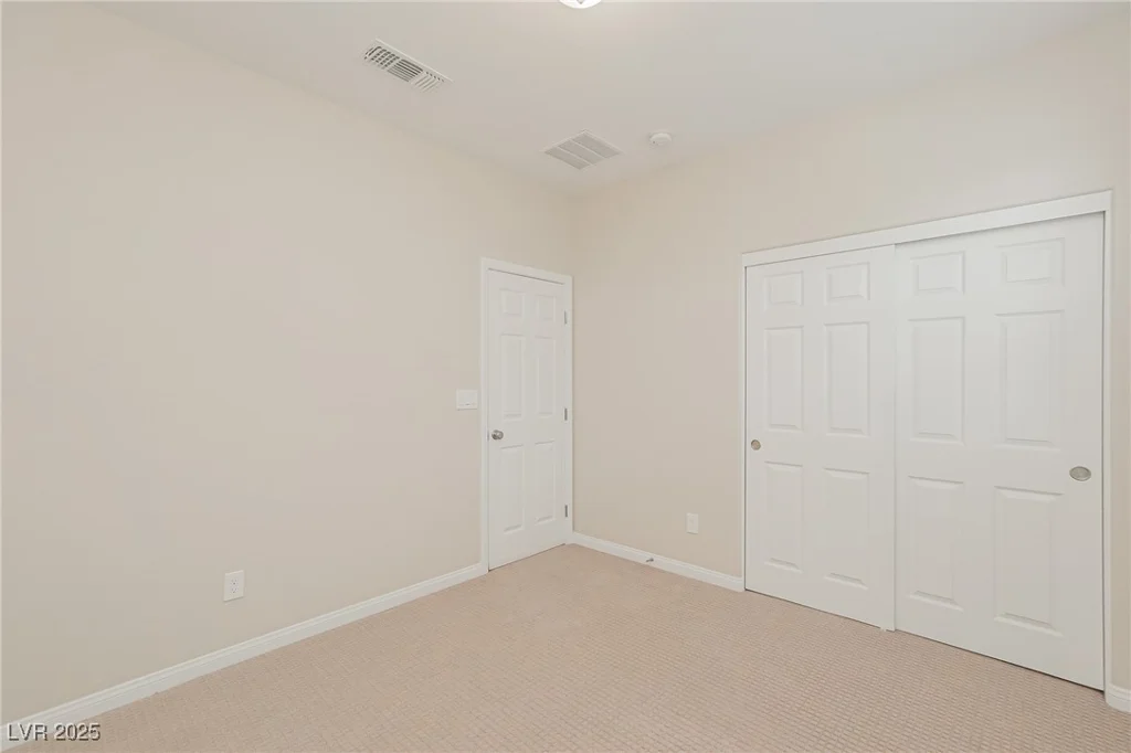 10718 Glowing Dawn, Las Vegas, NV 89135