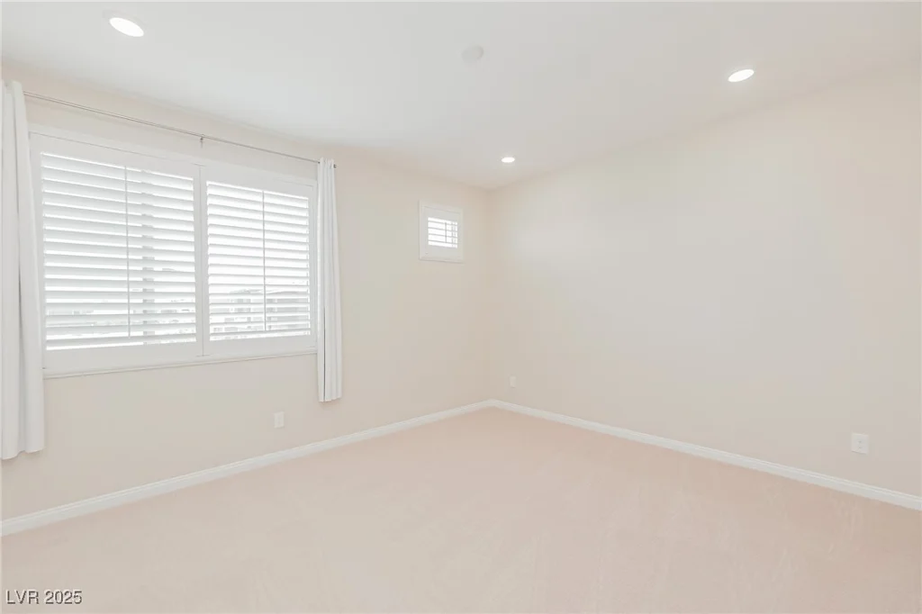 10718 Glowing Dawn, Las Vegas, NV 89135