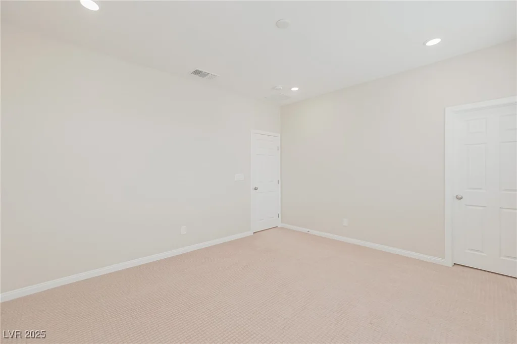 10718 Glowing Dawn, Las Vegas, NV 89135