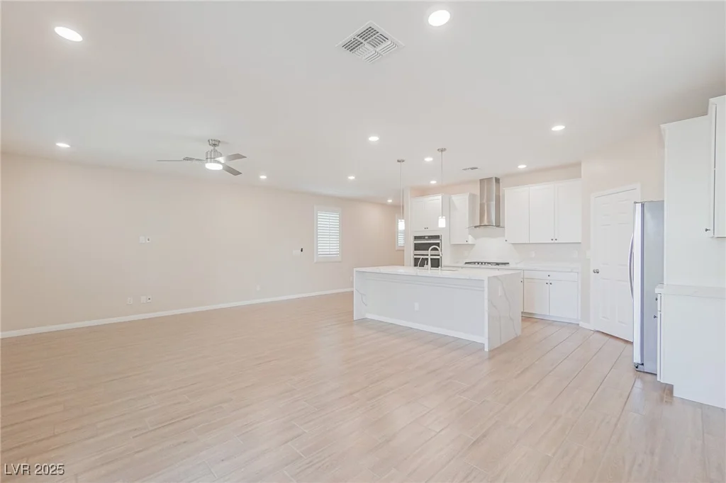 10718 Glowing Dawn, Las Vegas, NV 89135