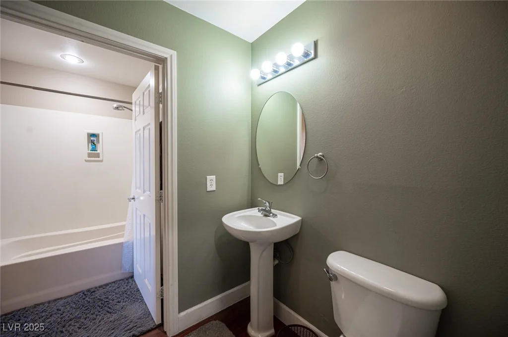 79 Agate, Las Vegas, NV 89123