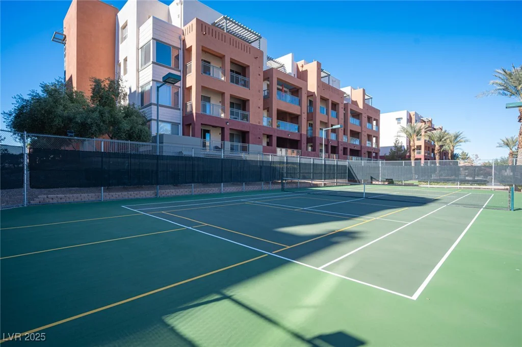 79 Agate, Las Vegas, NV 89123