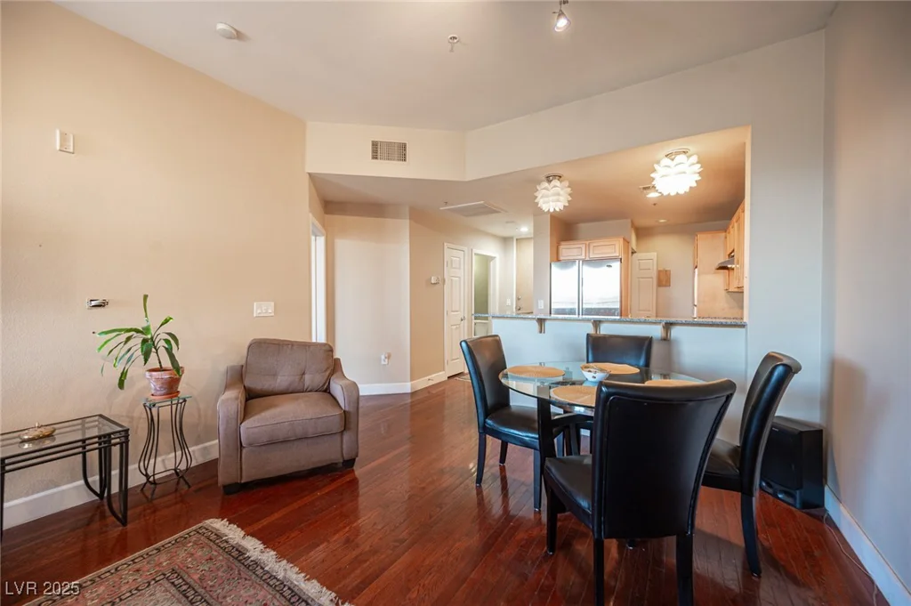 79 Agate, Las Vegas, NV 89123