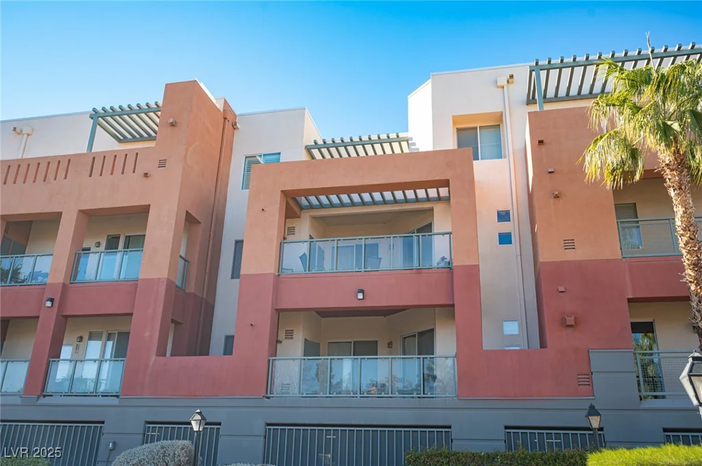 79 Agate, Las Vegas, NV 89123