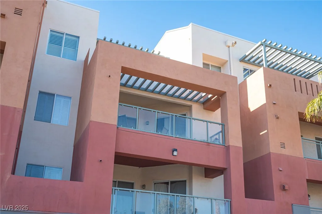 79 Agate, Las Vegas, NV 89123