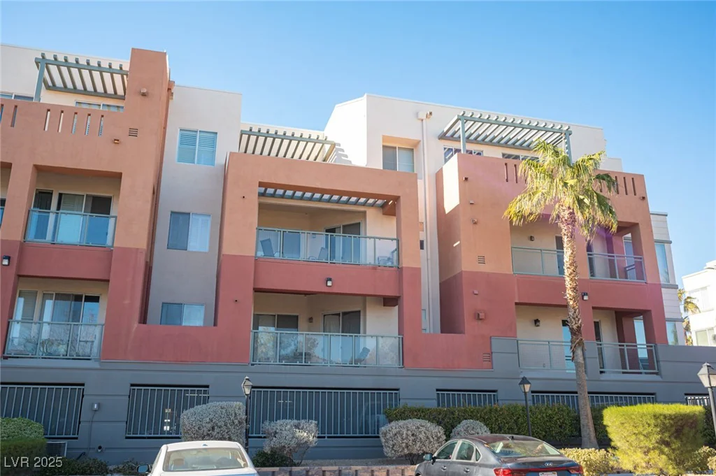 79 Agate, Las Vegas, NV 89123