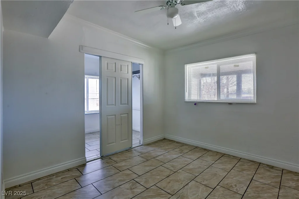 1605 OAKWOOD, North Las Vegas, NV 89030