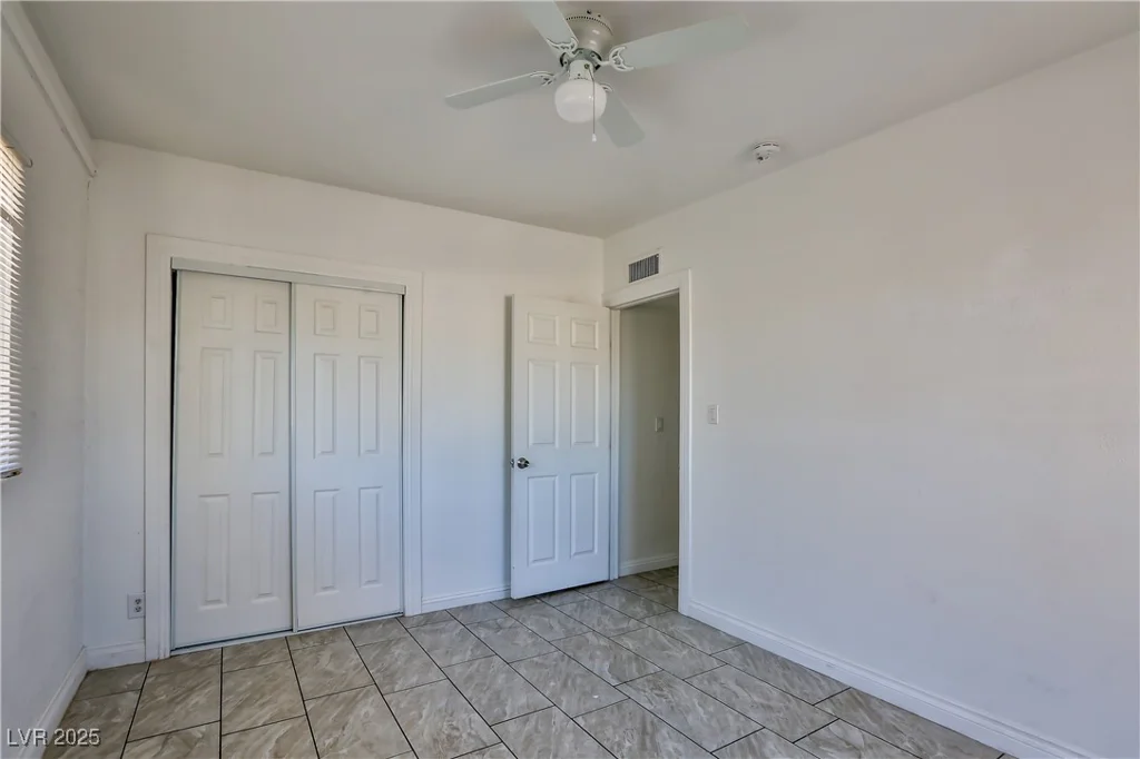 1605 OAKWOOD, North Las Vegas, NV 89030