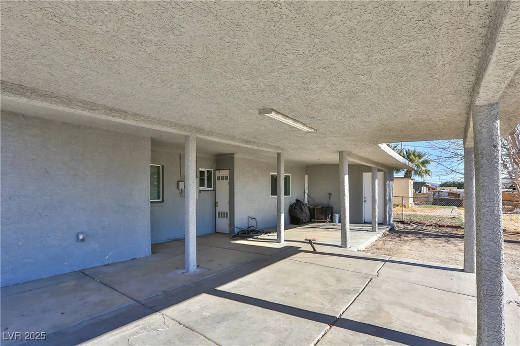 1605 OAKWOOD, North Las Vegas, NV 89030