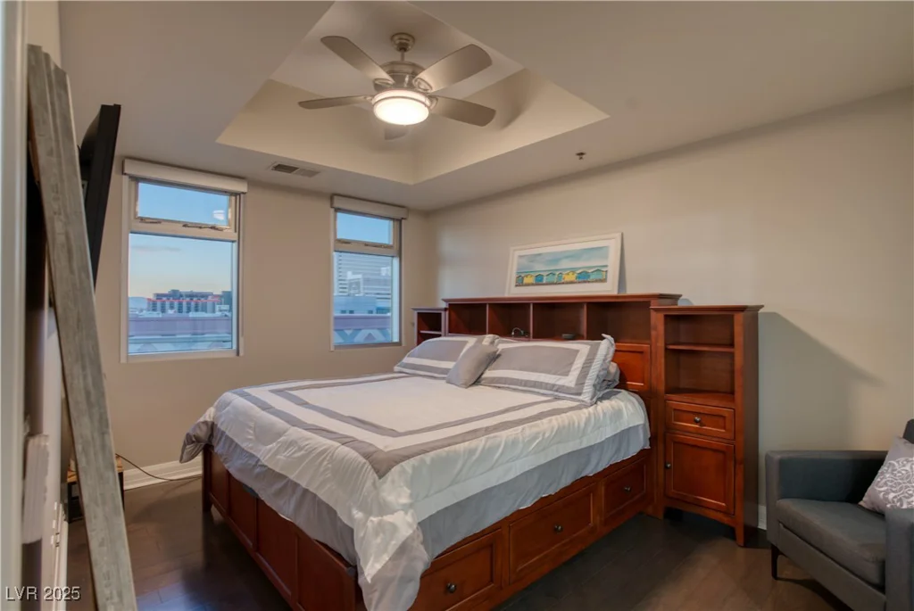 150 Las Vegas, Las Vegas, NV 89101