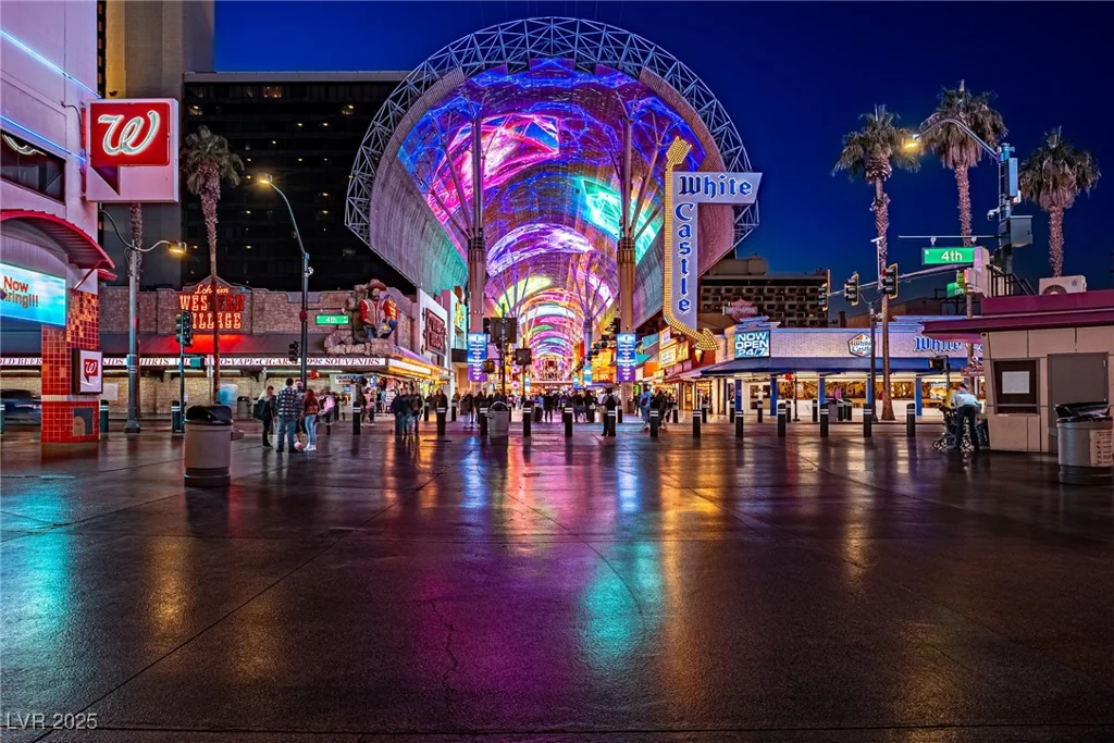 150 Las Vegas, Las Vegas, NV 89101
