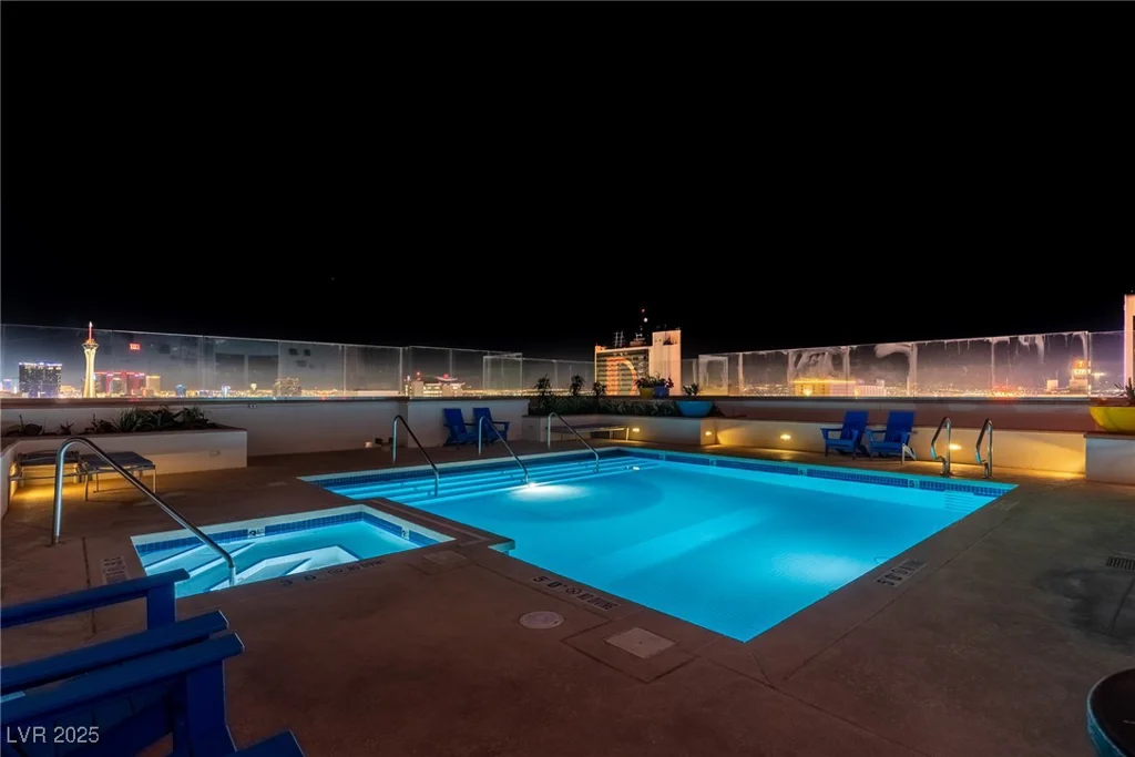 150 Las Vegas, Las Vegas, NV 89101