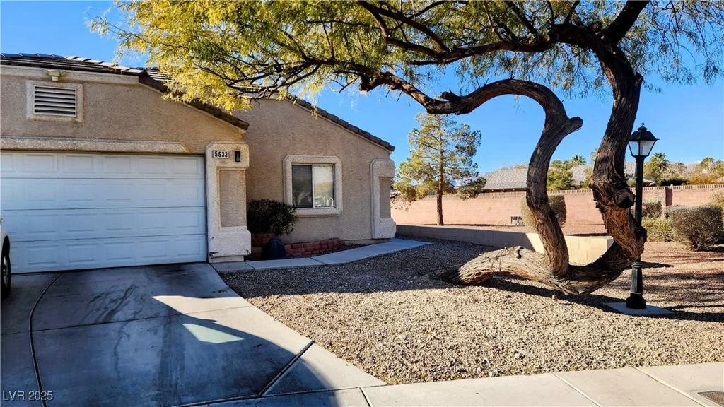 5633 Bridgehampton, Las Vegas, NV 89130