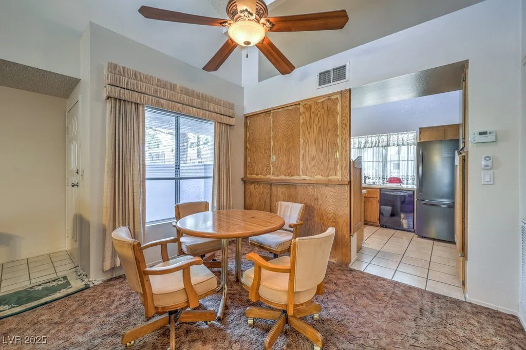 5655 Vineyard, Las Vegas, NV 89110