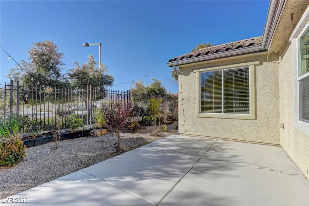 1067 Garden Cress, Las Vegas, NV 89138