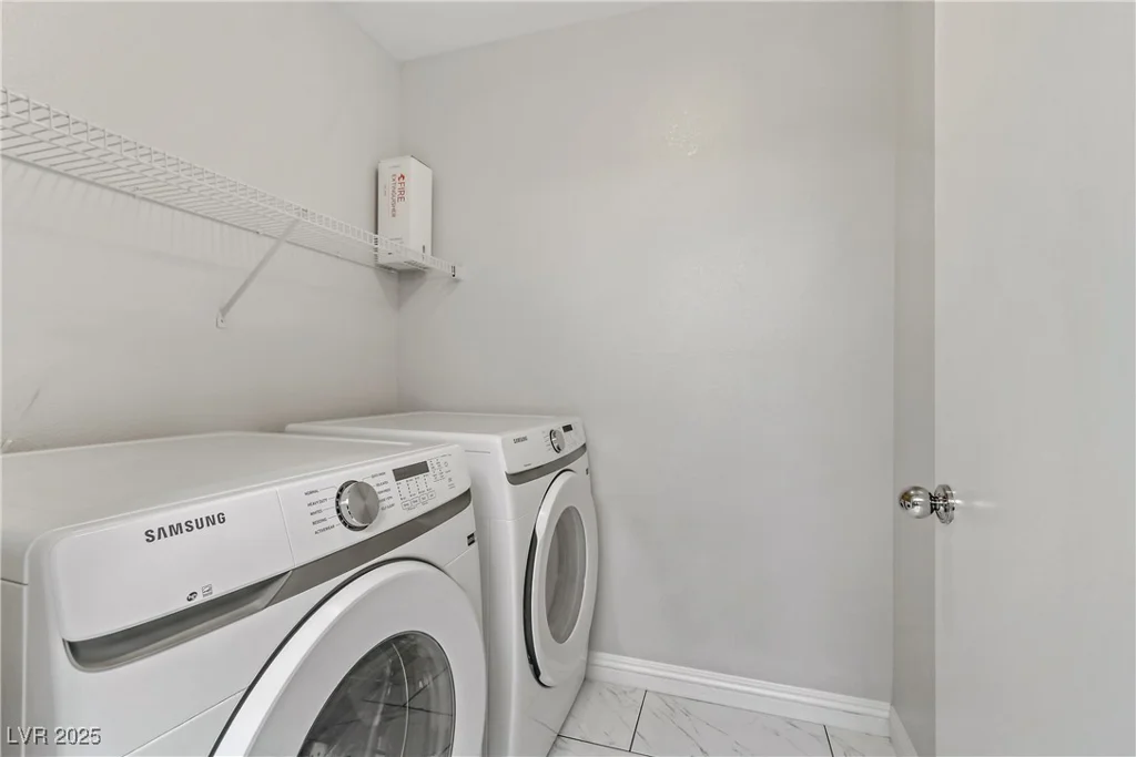 1900 High Valley, Las Vegas, NV 89128