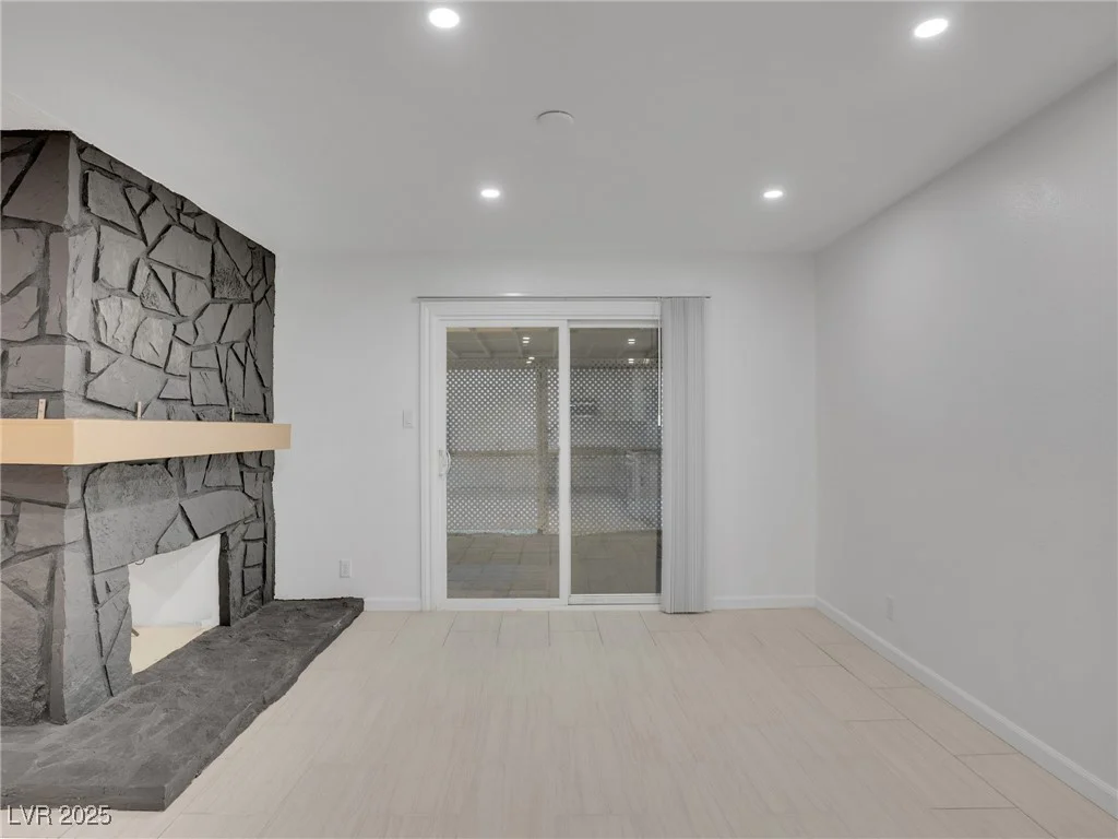 4475 El Carnal, Las Vegas, NV 89121